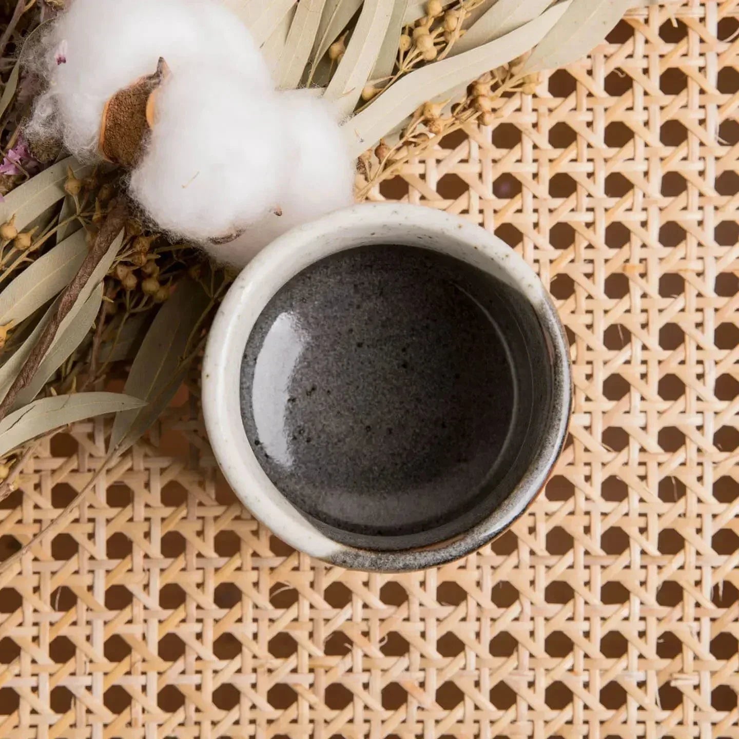 Hanazume Kutani Ware Teacup - Perfect Japanese Gift Kutani Ceramics