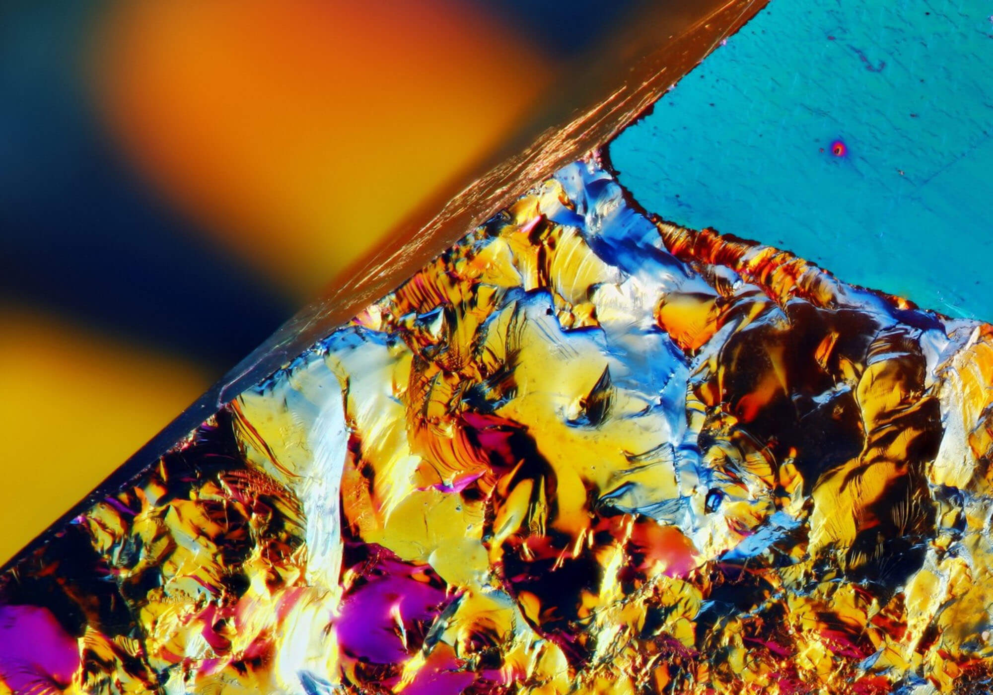 HORIE pure titanium tumbler showcasing the natural shine and clean texture of pure titanium.