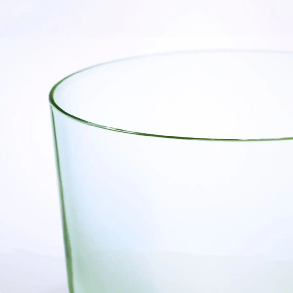 Close-up of the rim of Suntory Hakushu Thin-Walled Tumbler, showing fine detail