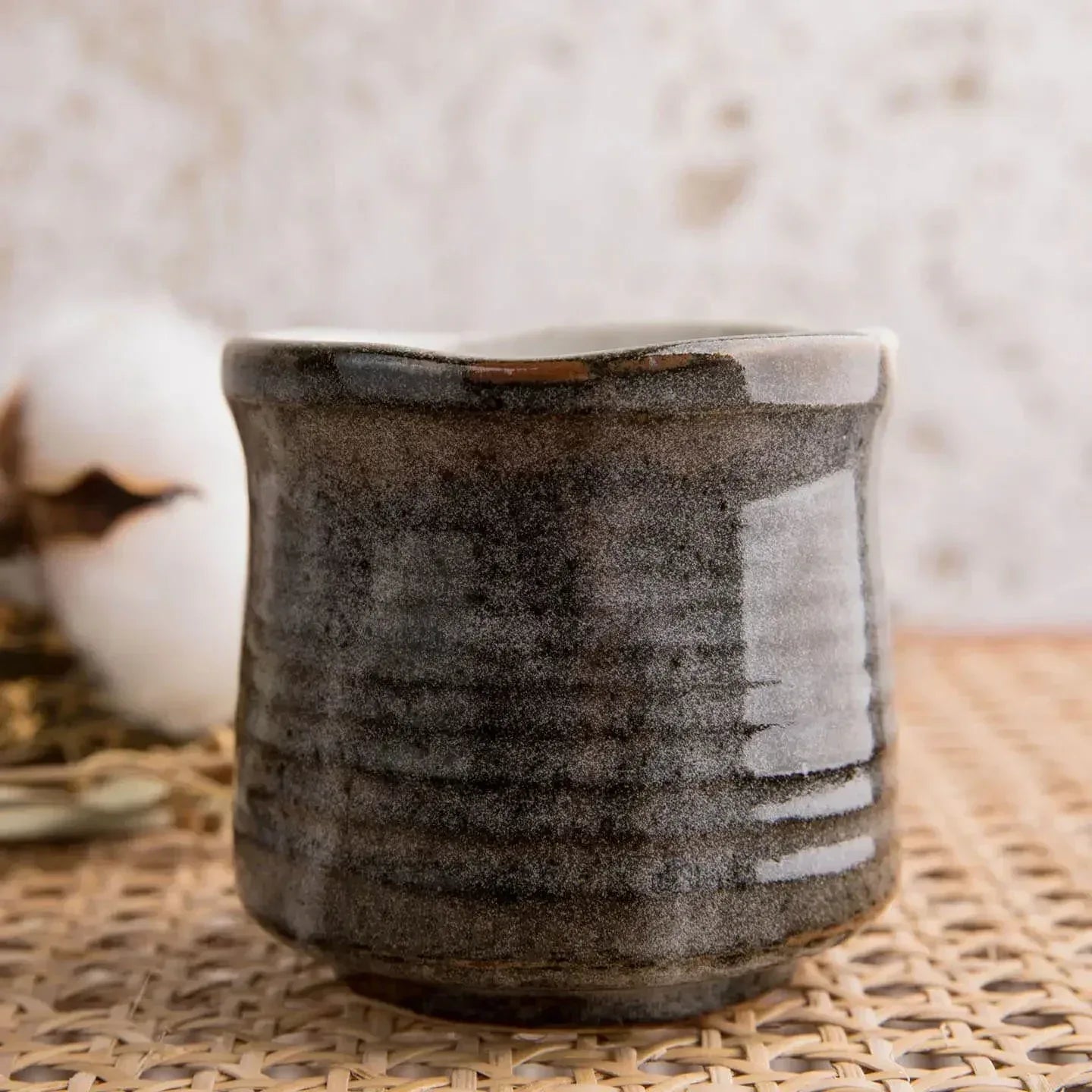 Hanazume Kutani Ware Teacup - Perfect Japanese Gift Kutani Ceramics