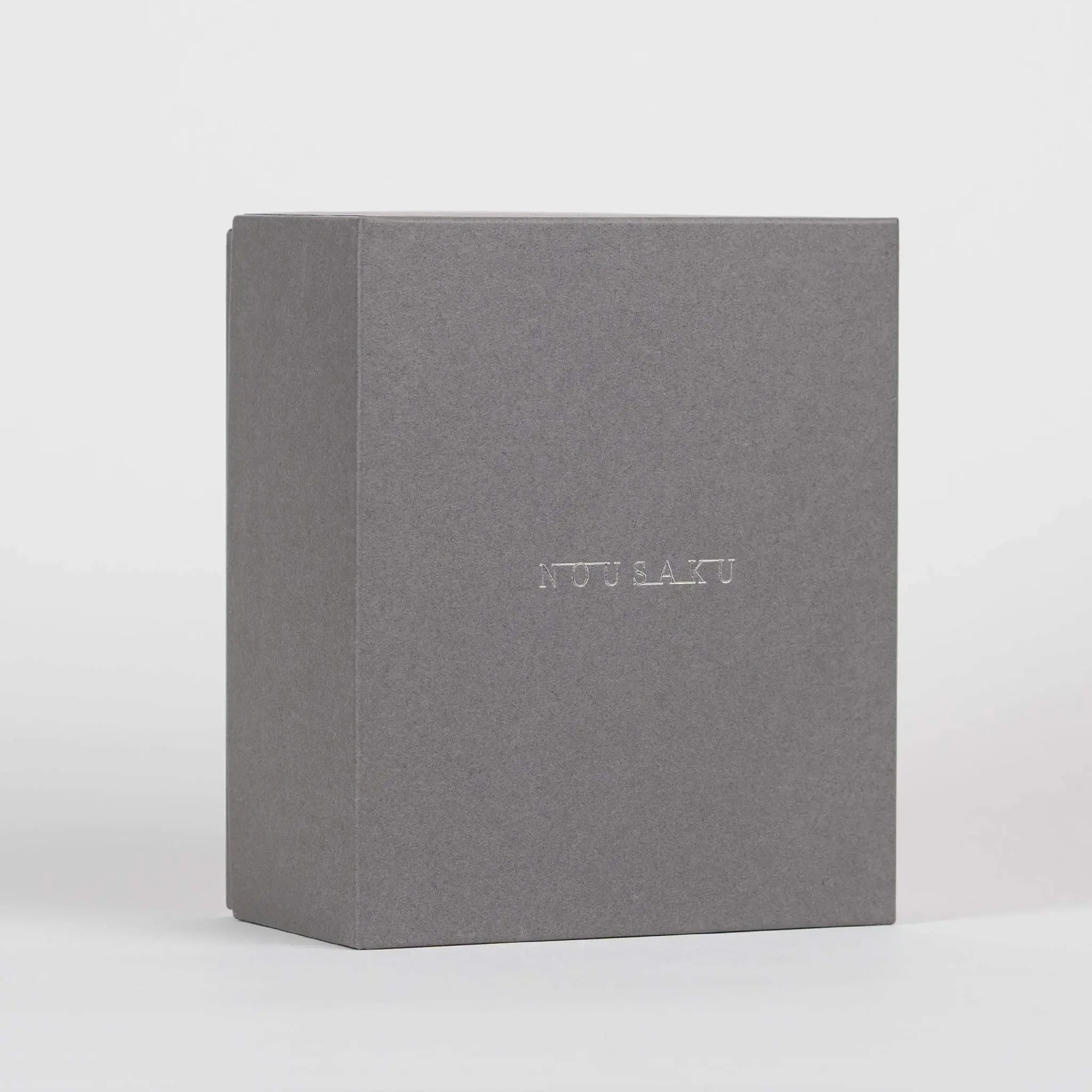 Elegant packaging box for the Nousaku Hammering Kit, perfect for gifting.